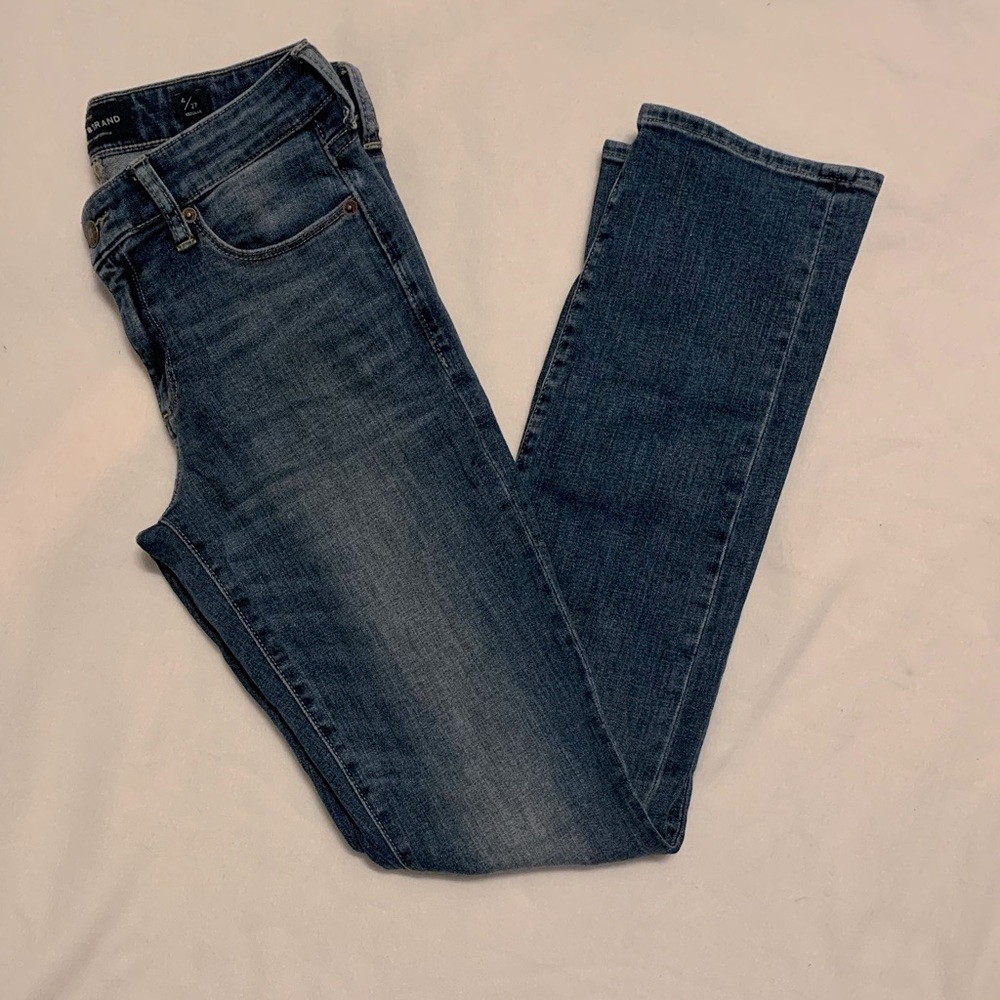 Lucky Brand Mid Rise Sweet Straight Jeans